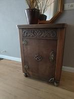 Vintage kast, Antiek en Kunst, Antiek | Meubels | Kasten, Ophalen