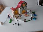 Ponypark 6927 en huifkar 6932, Kinderen en Baby's, Speelgoed | Playmobil, Complete set, Ophalen of Verzenden, Zo goed als nieuw