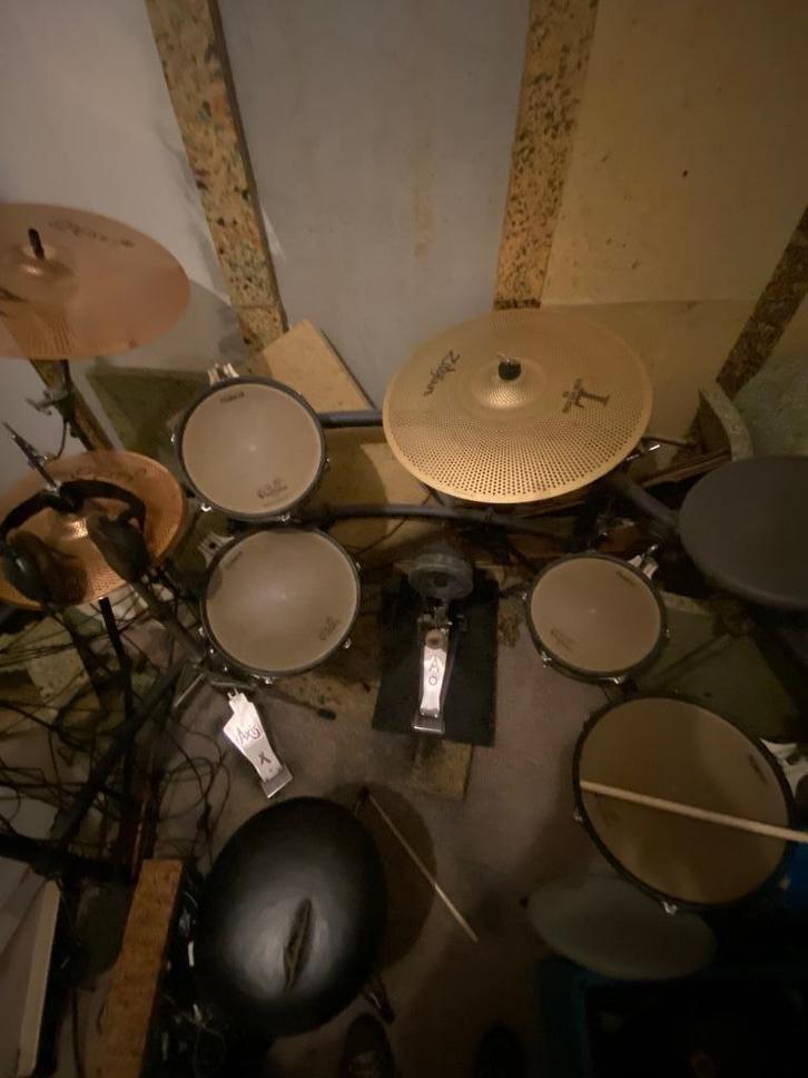 Roland TD 10 teab, Muziek en Instrumenten, Drumcomputers, Gebruikt, Roland, Ophalen