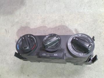BEDIENINGSPANEEL AIRCO Volkswagen Polo V (6R) beschikbaar voor biedingen