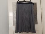 Mooie gerry weber rok met kleine stippen, Blauw, Onder de knie, Zo goed als nieuw, Maat 46/48 (XL) of groter