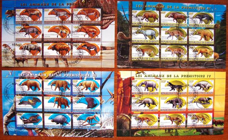 - 668 - 4 Blokken met 36 Prehistorische Dieren., Postzegels en Munten, Postzegels | Thematische zegels, Gestempeld, Dier of Natuur