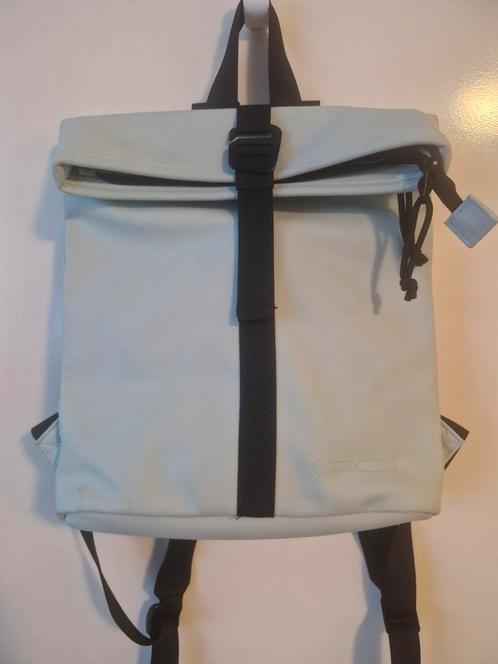 New Rebel Mart 7L kleur mint groen., Sieraden, Tassen en Uiterlijk, Tassen | Rugtassen, Zo goed als nieuw, Ophalen of Verzenden