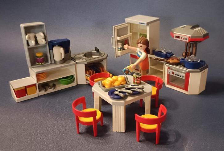 Playmobil 4283 Grote Keuken, Kinderen en Baby's, Speelgoed | Playmobil, Zo goed als nieuw, Complete set, Ophalen of Verzenden