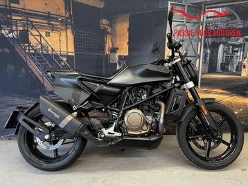 Husqvarna 701 svartpilen  beschikbaar voor biedingen