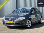 Volkswagen Passat 1.8 TFSI Trendline NAP APK 1e EIG PDC/CRUI, Gebruikt, 4 cilinders, 160 pk, Origineel Nederlands
