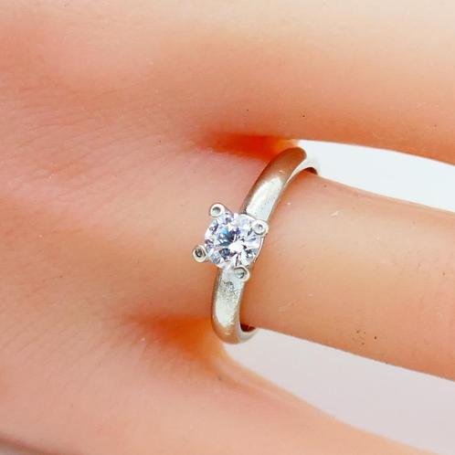 Zoppini zilveren ring, Sieraden, Tassen en Uiterlijk, Ringen, Gebruikt, Dame, 17 tot 18, Zilver, Zilver, Met edelsteen, Verzenden