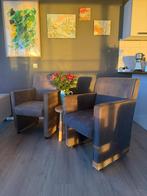 2 arm chairs with wheels, Ophalen of Verzenden, Grijs