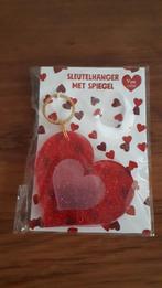 Sleutelhanger met spiegeltje, rood/rose, Ophalen of Verzenden, Nieuw, Meisje
