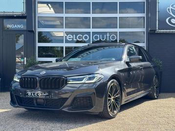 BMW 5-serie Touring 530i Business Edition Plus / Pano / ACC beschikbaar voor biedingen