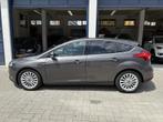 Ford Focus 1.5 Titanium NL AUTO/DEALER OND/NAVI/CAMERA/DAK, 65 €/maand, 4 cilinders, Origineel Nederlands, Handgeschakeld