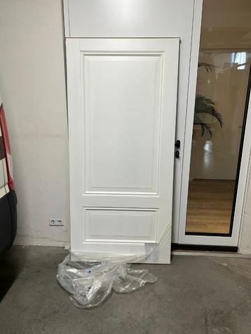 Klassieke deur 93.0 x 201.5 opdek rechts beschikbaar voor biedingen