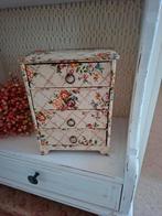 Antieke stoffen doos/ ladenkastje., Ophalen of Verzenden