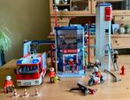 Playmobil Brandweerkazerne + Brandweerauto + Ambulancemotor, Kinderen en Baby's, Speelgoed | Playmobil, Complete set, Ophalen of Verzenden