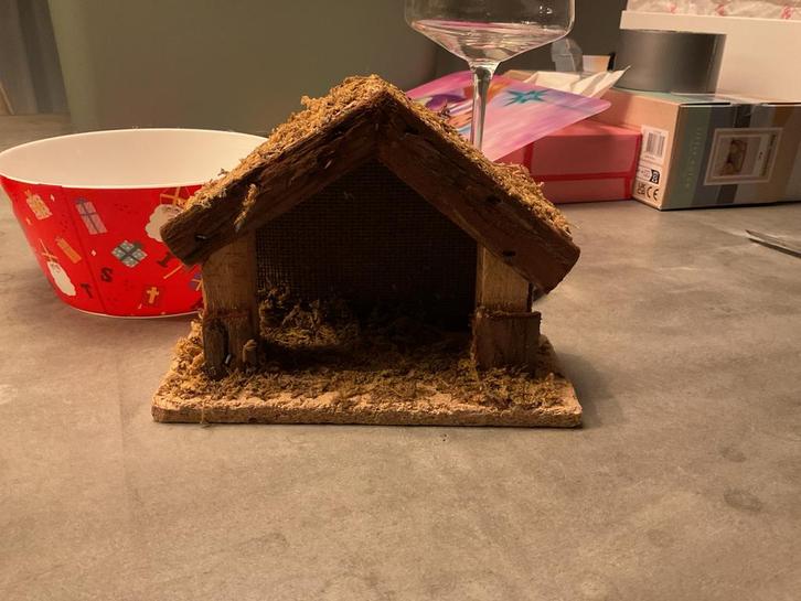 Klein kerststalletje - 12x16x7 cm, Diversen, Kerst, Gebruikt, Ophalen of Verzenden