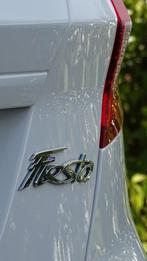 Zeer nette Ford Fiesta 1.25  2010 Wit Dealer onderhouden NAP, Auto's, Ford, Origineel Nederlands, Te koop, 5 stoelen, 60 pk