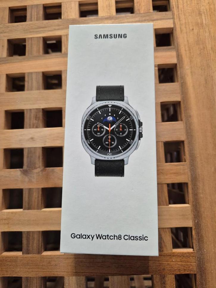 Samsung Galaxy Watch 8 Classic WiFi/GPS versie, Sieraden, Tassen en Uiterlijk, Smartwatches, Zo goed als nieuw, Android, Zwart