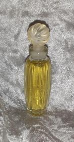 Volle parfum mini - Valentino, Verzamelen, Parfumverzamelingen, Ophalen of Verzenden, Zo goed als nieuw, Miniatuur, Gevuld