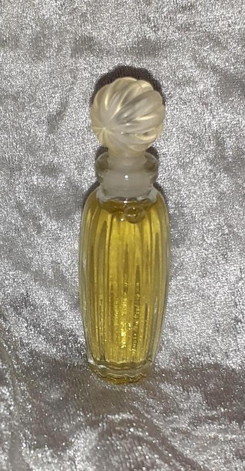 Volle parfum mini - Valentino, Verzamelen, Parfumverzamelingen, Zo goed als nieuw, Miniatuur, Gevuld, Ophalen of Verzenden