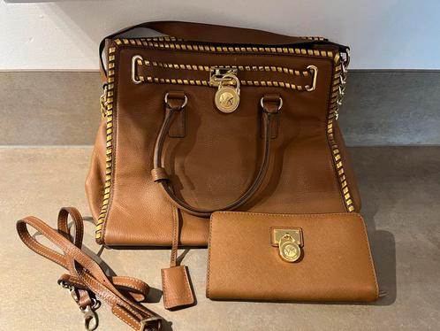 Michael Kors Tas & Portemonnee Set Bruin, Sieraden, Tassen en Uiterlijk, Tassen | Damestassen, Gebruikt, Handtas, Bruin, Ophalen