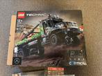 Lego Technic 42.129 4x4 Mercedes Benz Trail Truck, Ophalen of Verzenden, Zo goed als nieuw
