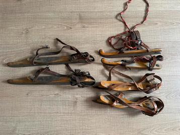 Oude (Antieke) houten schaatsen beschikbaar voor biedingen
