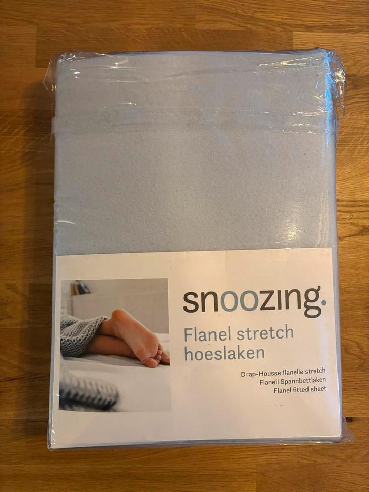 Nieuw Snoozing flanel stretch onderlaken, Huis en Inrichting, Slaapkamer | Beddengoed, Nieuw, Hoeslaken of Sloop, Tweepersoons
