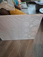 Witte box met 2 rieten onderladen, Ophalen, Gebruikt, Vierkant, In hoogte verstelbaar