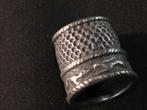 Naairing met hondjes antiek zilver 1650. 2147, Antiek en Kunst, Antiek | Goud en Zilver, Ophalen of Verzenden, Zilver