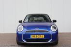 MINI 3-deurs Cooper E | Favoured L 18 inch/ Stuurwiel verwar, Auto's, Mini, Stof, 41 kWh, Met garantie (alle), Origineel Nederlands