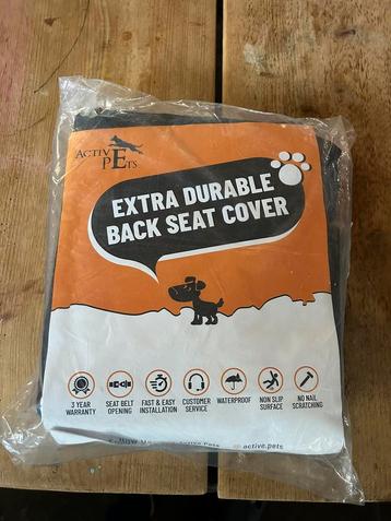 Te koop! Nieuwe achterbank hoes voor een hond! beschikbaar voor biedingen