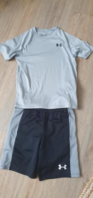 3 sportpakjes, under Armour, Mckenzie en Nederlamds elftal beschikbaar voor biedingen