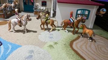 Schleich setjes ruiter met paard (veulen) beschikbaar voor biedingen