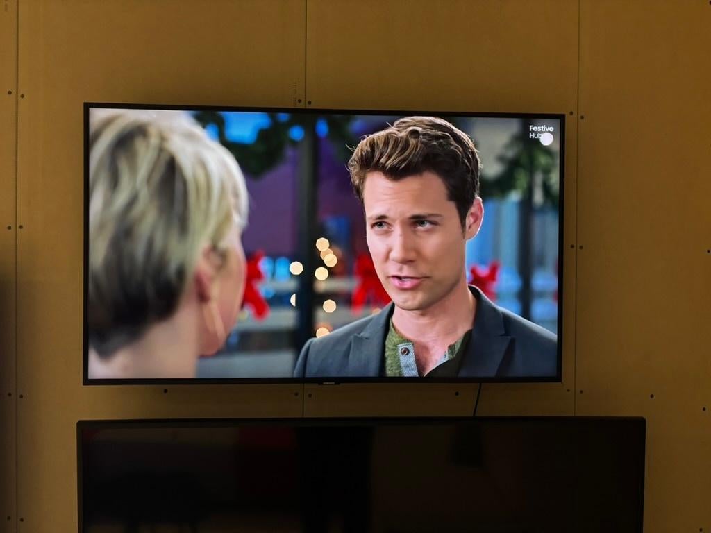 Samsung 43 inch Smart TV – LED LCD – FULL HD, Ophalen, Philips, 50 Hz, LCD