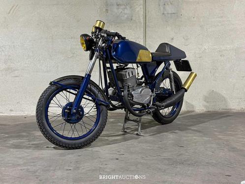 Jawa Tour 350 Cafe Racer Two-Stroke (bj 1991), Auto's, Oldtimers, Bedrijf, Te koop, Overige merken, Benzine, Overige carrosserieën