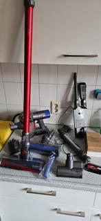 Dyson V8 Absolute stofzuiger, Witgoed en Apparatuur, Ophalen, Gebruikt, Reservoir, Stofzuiger