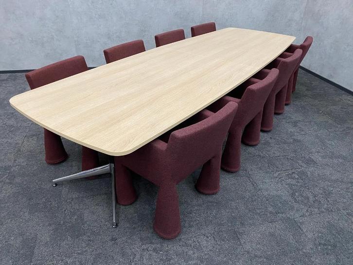 Moooi V.I.P. design conferentie-set (8 pers), Huis en Inrichting, Stoelen, Zo goed als nieuw, Vijf, Zes of meer stoelen, Metaal