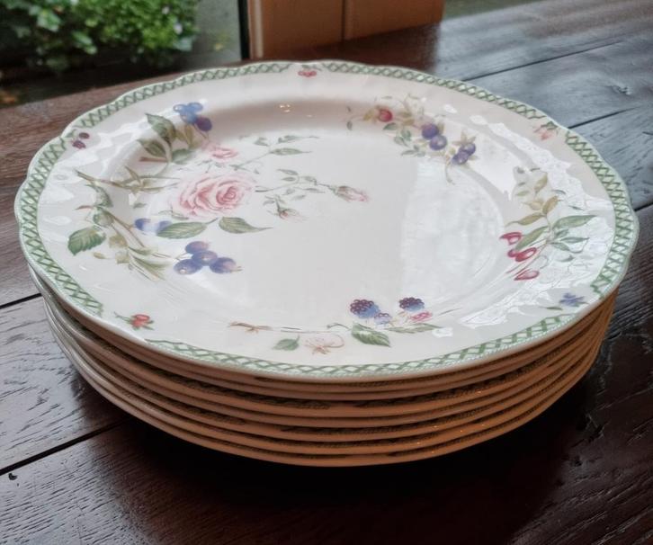 6 Royal Doulton Victorian Garden borden 27cm, Antiek en Kunst, Antiek | Servies los, Ophalen of Verzenden