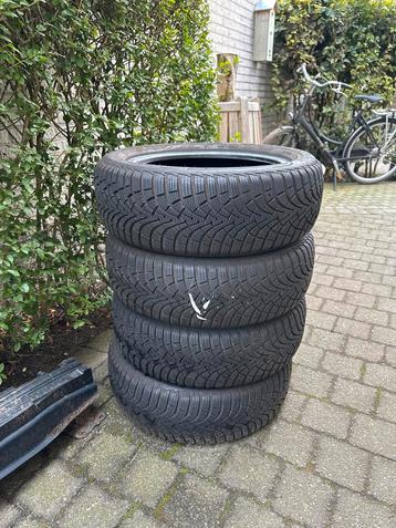 Goodyear UltraGrip 9+ 195/55R16 Winterbanden - 4 stuks ZGAN beschikbaar voor biedingen