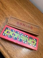 2x domino, Hobby en Vrije tijd, Gezelschapsspellen | Bordspellen, Ophalen, Zo goed als nieuw