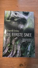 Dianne Emley - De eerste snee, Ophalen of Verzenden, Zo goed als nieuw, Dianne Emley