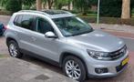Volkswagen Tiguan 1.4 TSI  2014 Grijs AUTOMAAT/TREKHAAK, Auto's, Volkswagen, 1800 kg, 4 cilinders, 700 kg, 160 pk