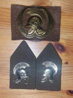 Baretembleem + kraagspiegels Genie, Verzamelen, Militaria | Algemeen, Ophalen of Verzenden, Landmacht, Nederland, Embleem of Badge