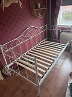 Mooi meisjes bed, Overige materialen, 90 cm, Eenpersoons, Ophalen of Verzenden