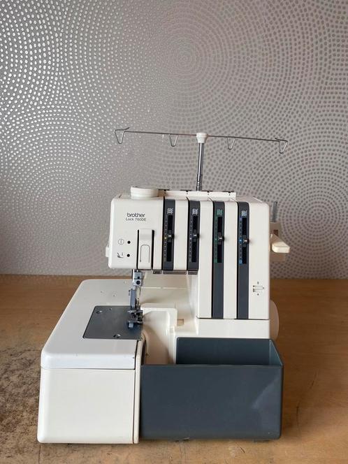 LOCKMACHINE BROTHER 760DE 2/3/4 DRAADS, Hobby en Vrije tijd, Naaimachines en Toebehoren, Gebruikt, Lockmachine, Brother, Ophalen of Verzenden