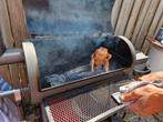 Luxe houtskool BBQ met smoker,  bijna 1 jaar oud., Ophalen
