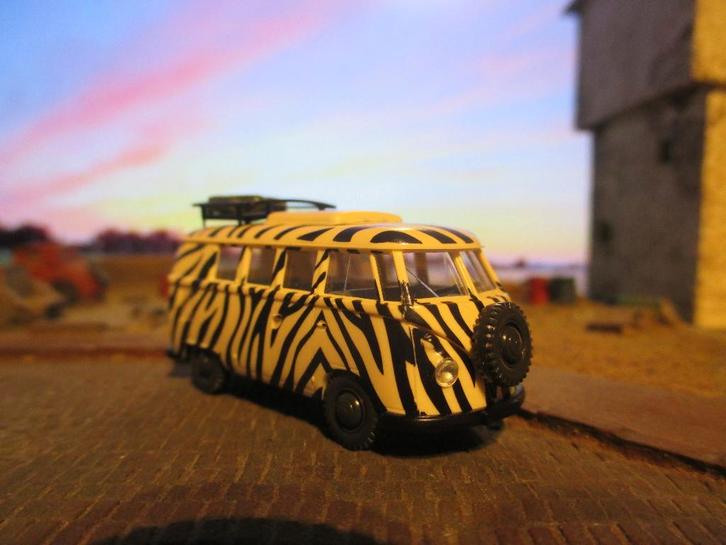 1959 Volkswagen T1 Bus - Safari Bulli, Hobby en Vrije tijd, Modelauto's | 1:87, Zo goed als nieuw, Bus of Vrachtwagen, Rietze