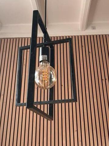 Gave industriele hanglamp, zwart metaal beschikbaar voor biedingen