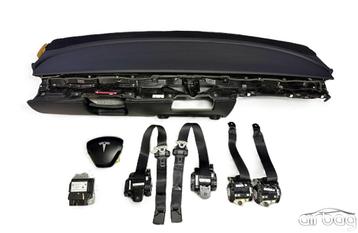 Tesla Model 3 2017-2023 dashboard + airbag set stuurairbag p beschikbaar voor biedingen