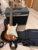Fender Stratocaster met versterker, Muziek en Instrumenten, Snaarinstrumenten | Gitaren | Elektrisch, Ophalen, Fender, Met versterker